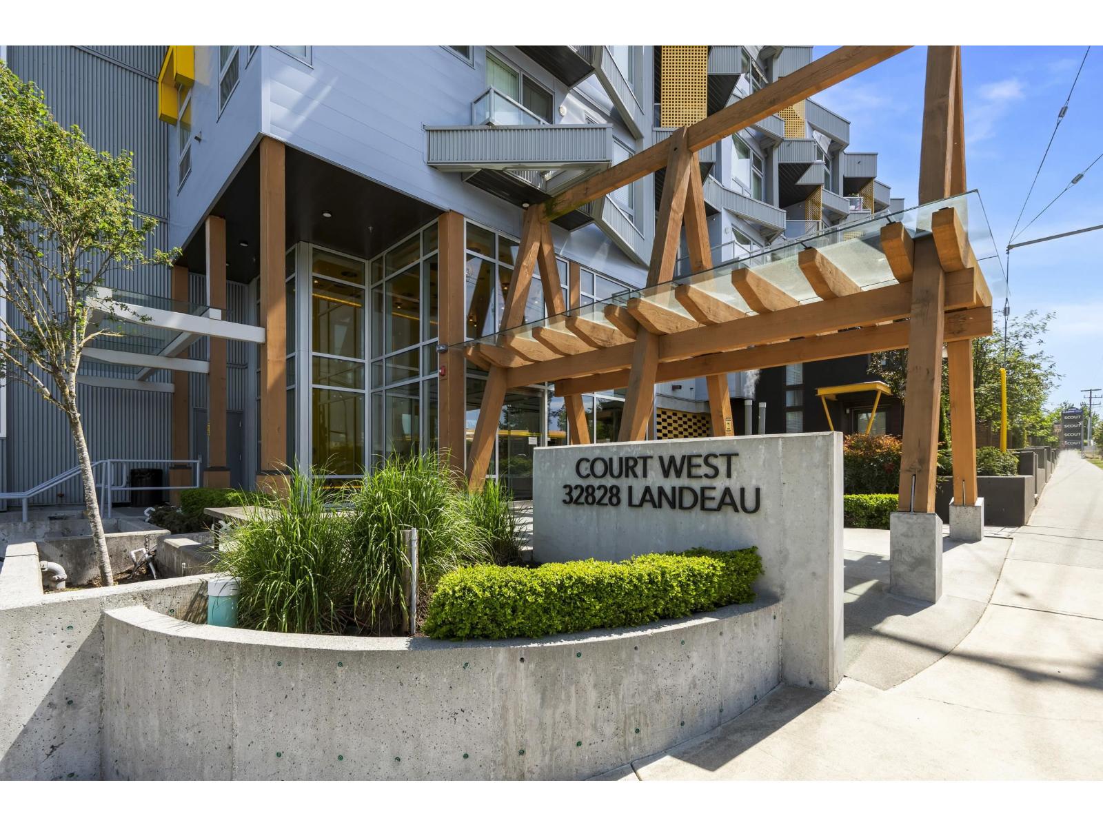 610 32828 LANDEAU PLACE, Abbotsford, British Columbia