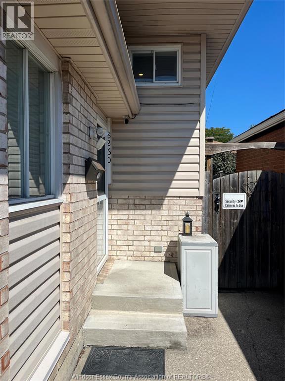 8260 Gateside Place, Windsor, Ontario  N8S 4N6 - Photo 2 - 26021066