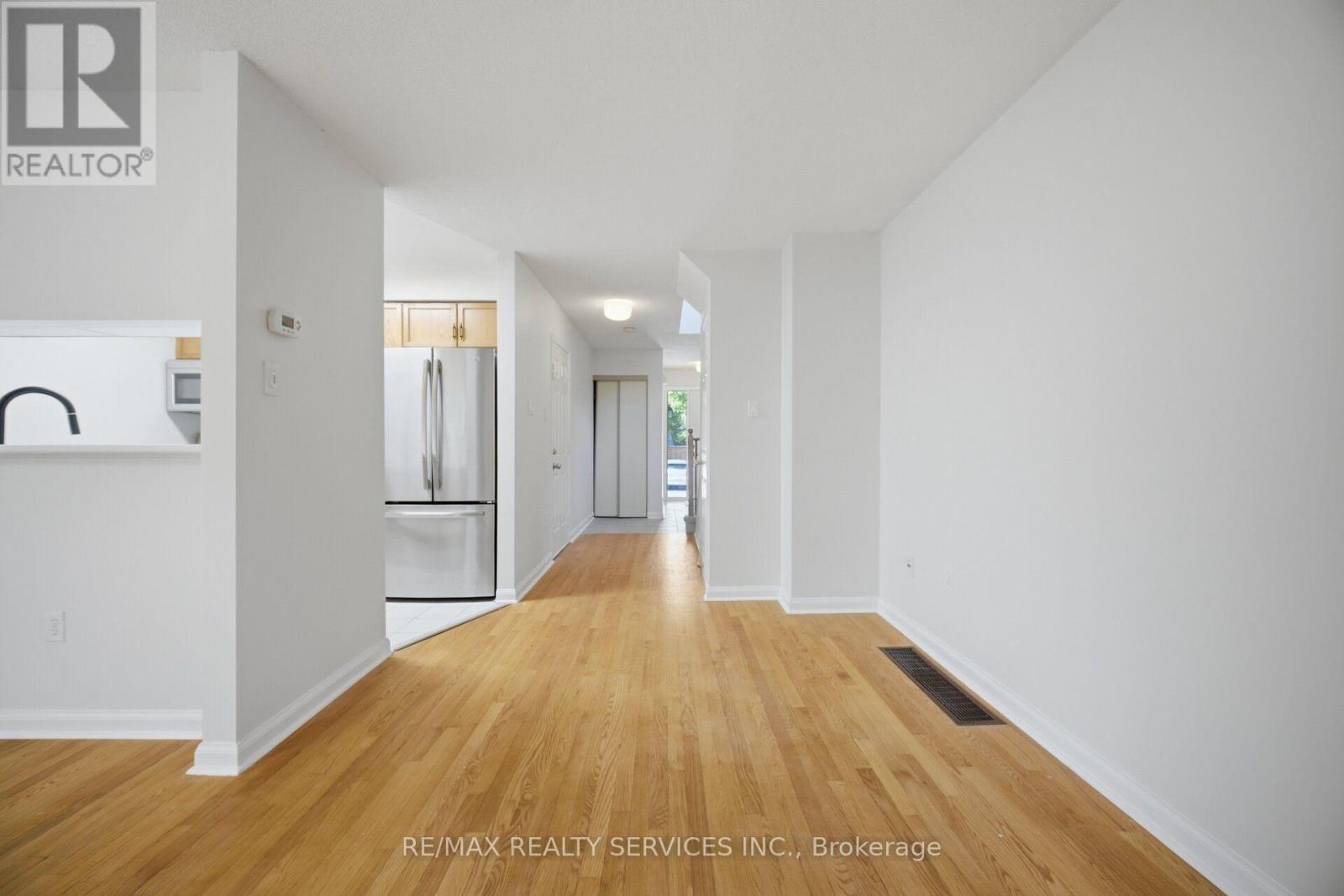 49 - 3100 Fifth Line W, Mississauga, Ontario L5L 5V5 - Photo 10 - W13721276