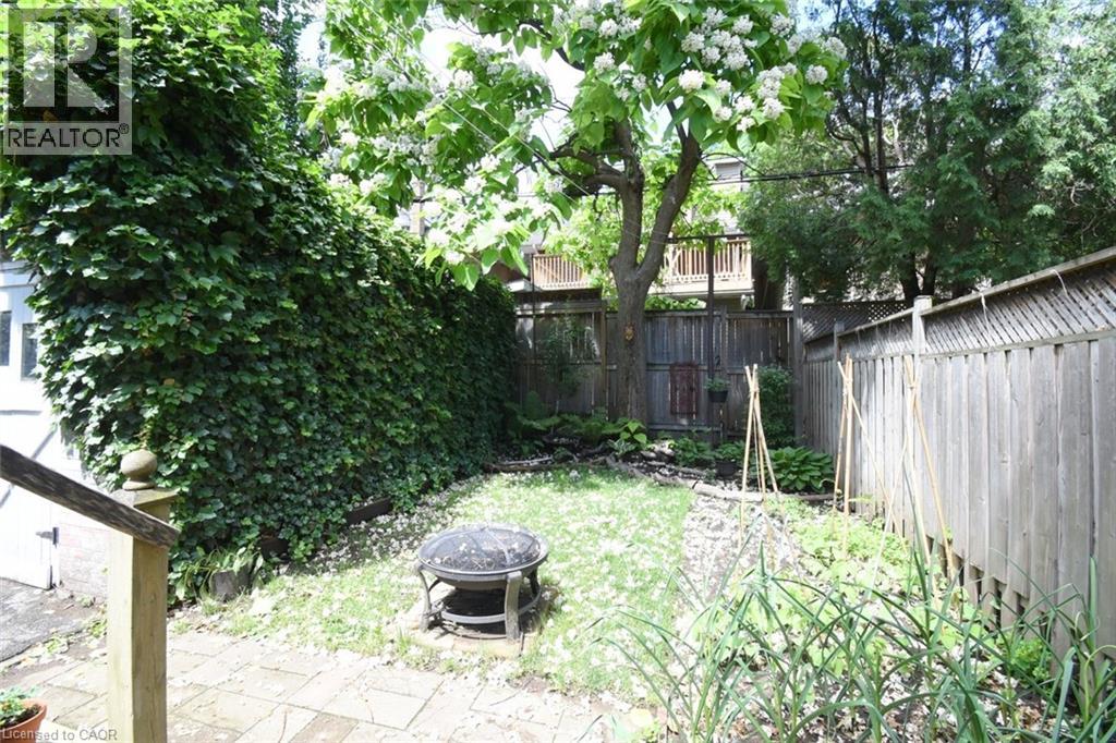 28 St Clair Avenue, Hamilton, Ontario  L8M 2N3 - Photo 44 - 40841321