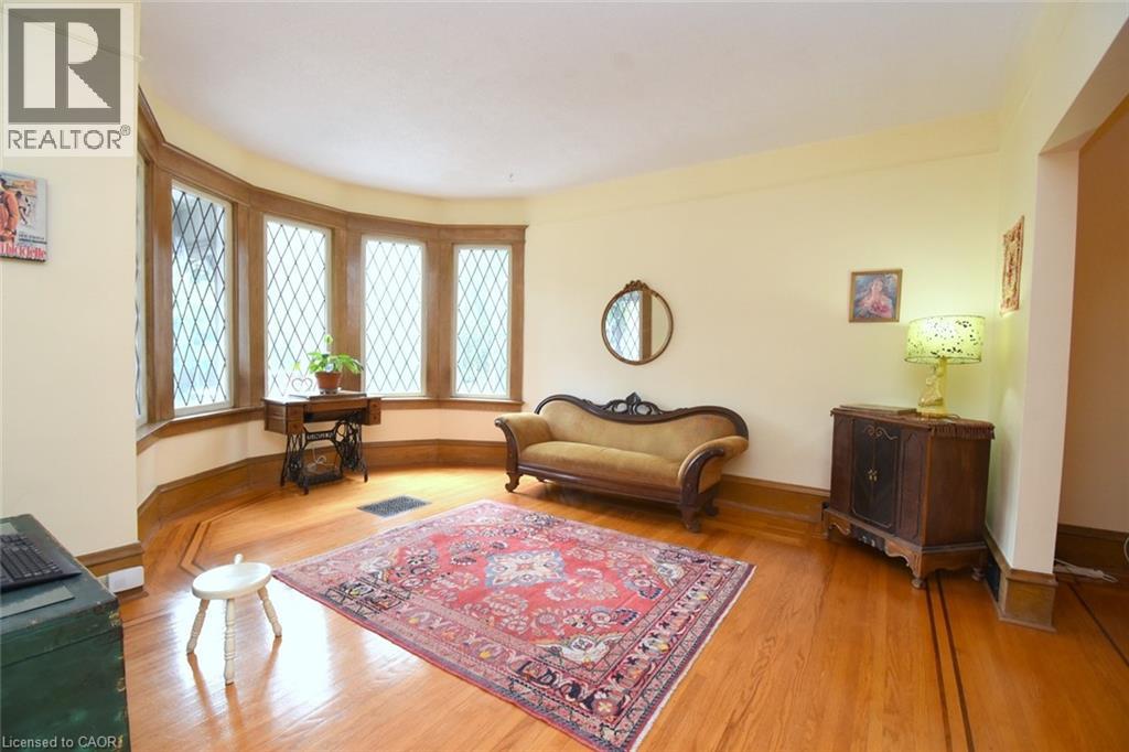 28 St Clair Avenue, Hamilton, Ontario  L8M 2N3 - Photo 10 - 40841321
