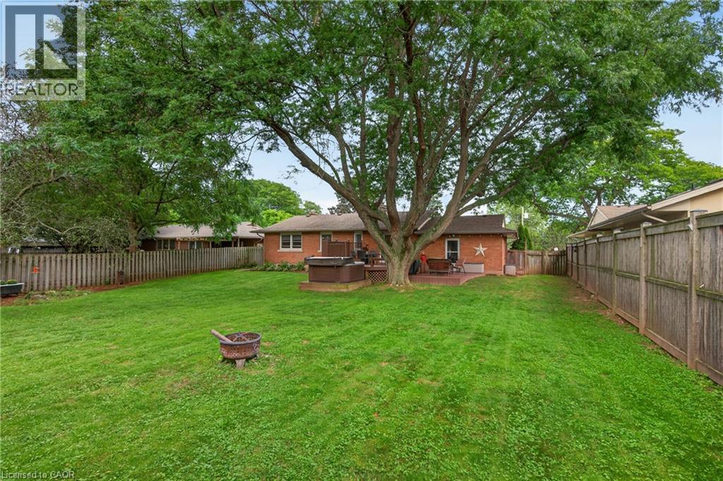 9 Strathearn Avenue, Grimsby, Ontario  L3M 3A5 - Photo 39 - 40858214