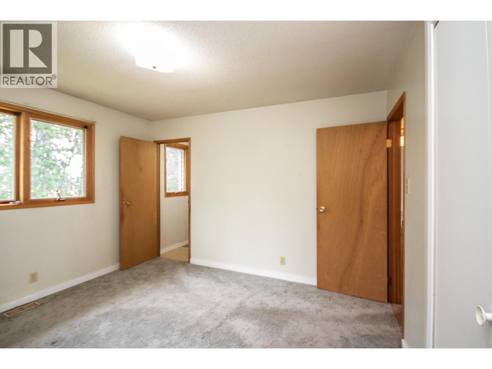9616 227 Road, Dawson Creek, British Columbia  V1G 4T9 - Photo 9 - 10390128