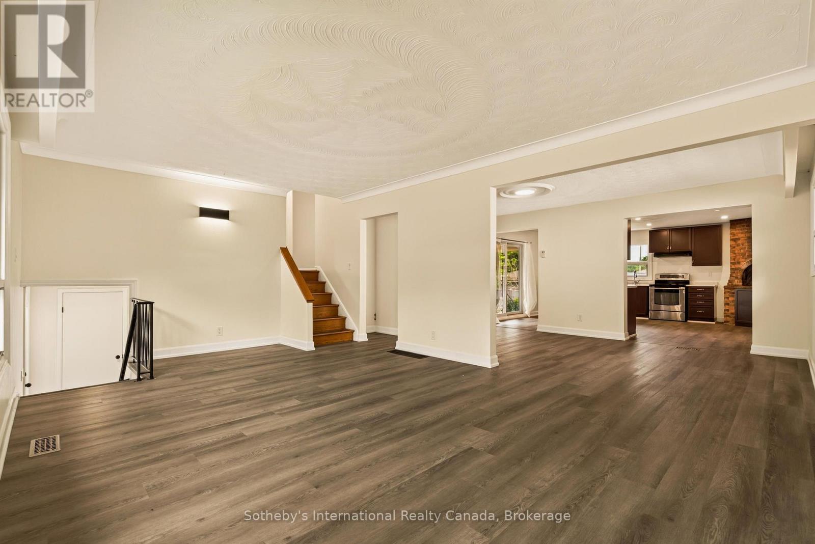 7 Delmar Drive, Hamilton, Ontario  L9C 1J2 - Photo 7 - X13722878