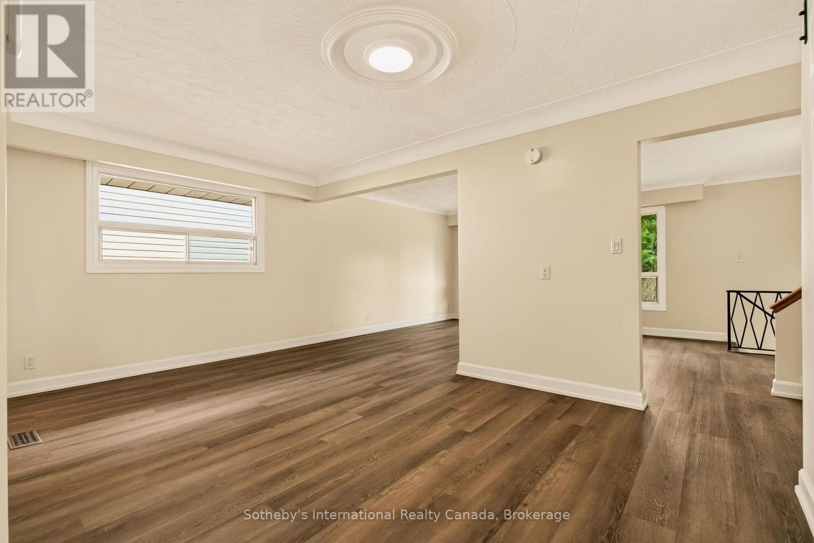 7 Delmar Drive, Hamilton, Ontario  L9C 1J2 - Photo 8 - X13722878