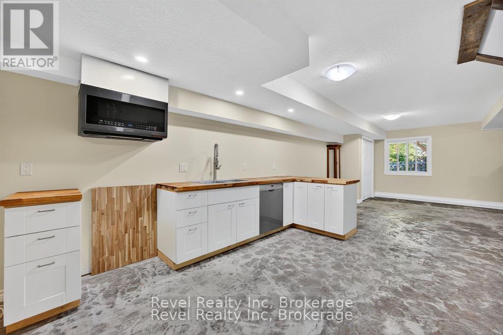 683 Lafontaine Road W, Tiny, Ontario  L9M 0L6 - Photo 23 - S13722892