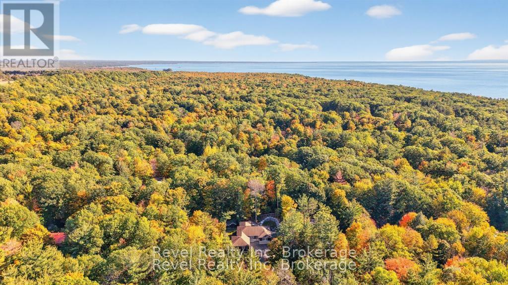 683 Lafontaine Road W, Tiny, Ontario  L9M 0L6 - Photo 4 - S13722892