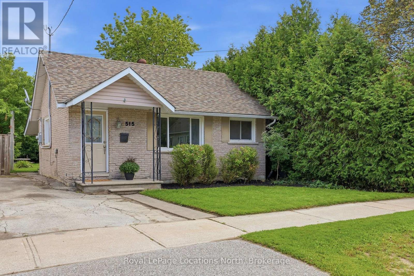 515 Maple Street, Collingwood, Ontario  L9Y 2S7 - Photo 2 - S13722988