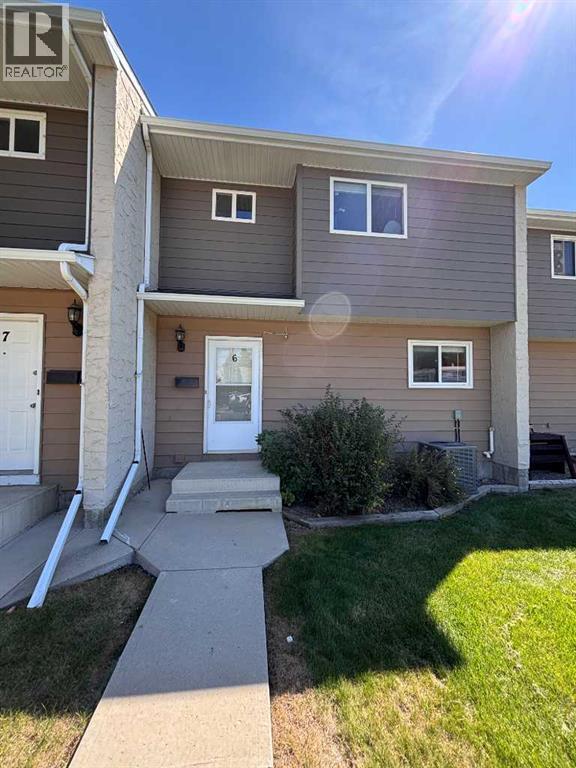 6, 65 Lafayette Boulevard W, lethbridge, Alberta