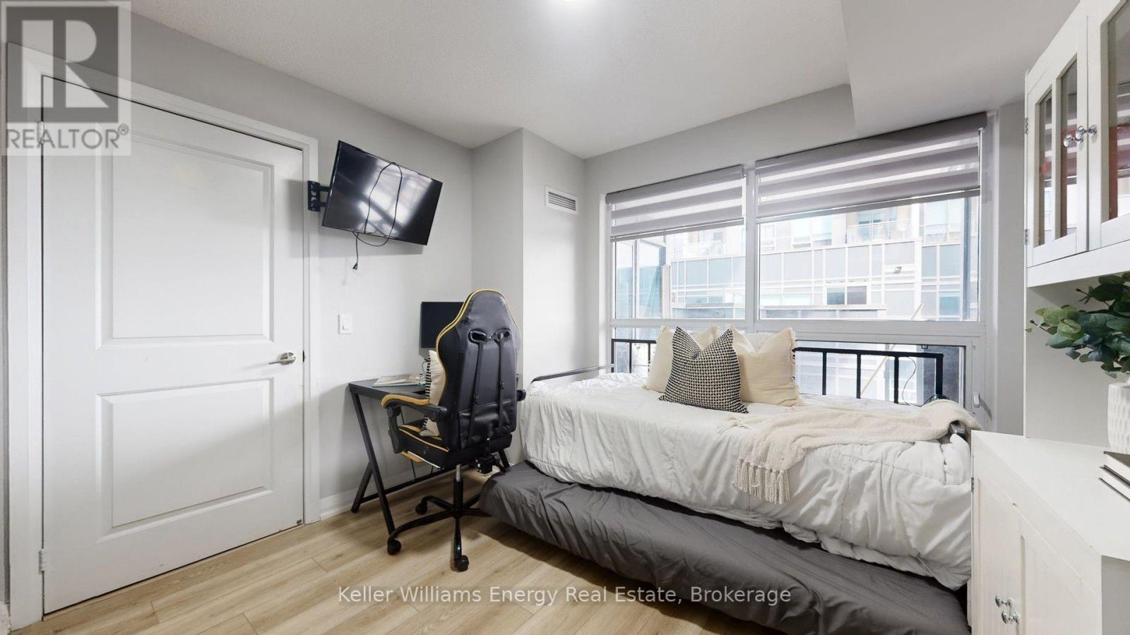 617 - 30 Meadowglen Place, Toronto, Ontario  M1G 0A6 - Photo 12 - E13722886