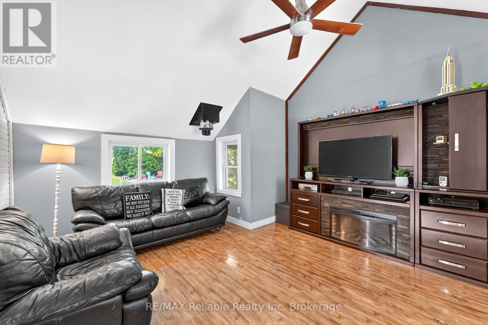 43488 Chiselhurst Road, Huron East, Ontario  N0M 2E0 - Photo 11 - X13722860