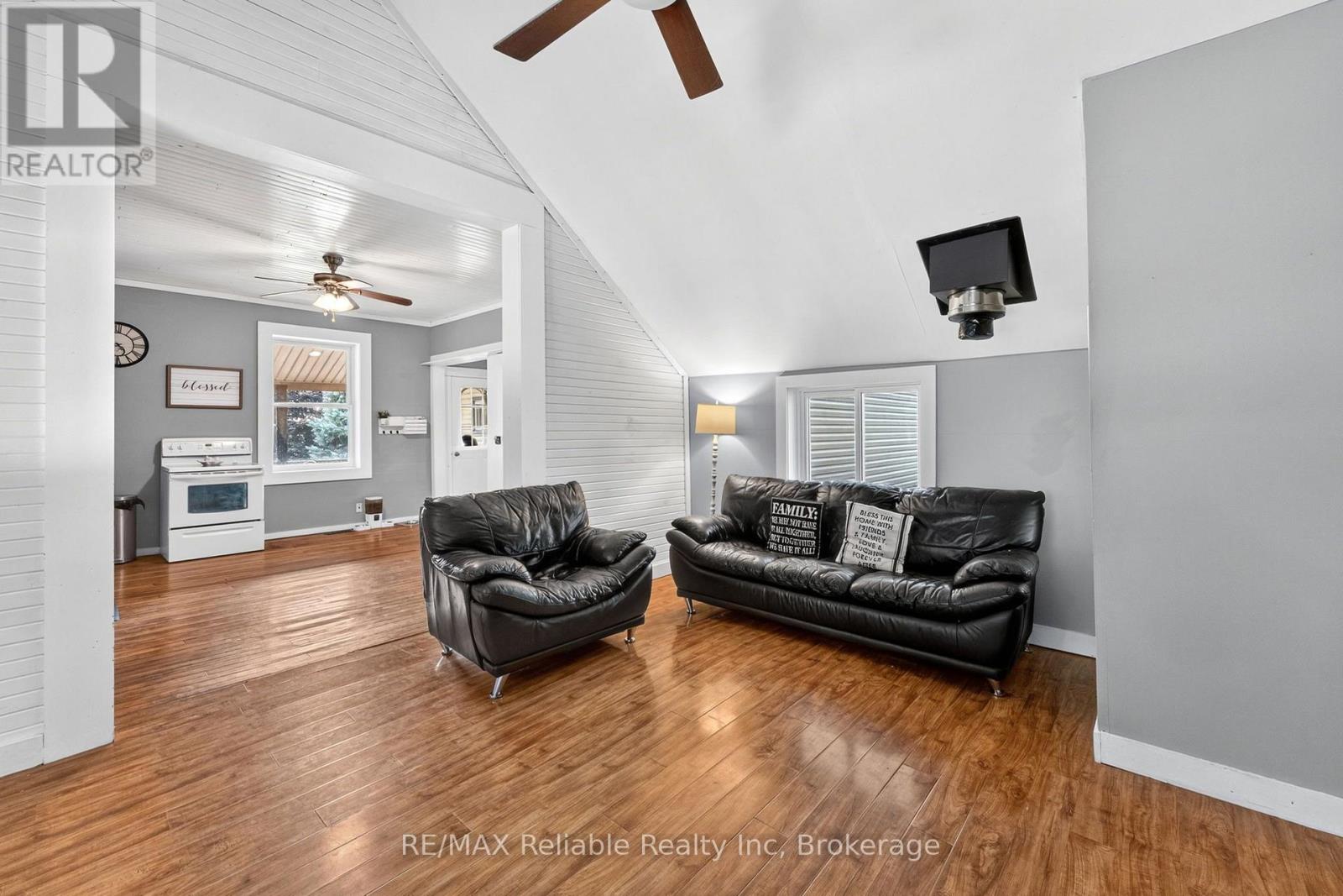 43488 Chiselhurst Road, Huron East, Ontario  N0M 2E0 - Photo 12 - X13722860