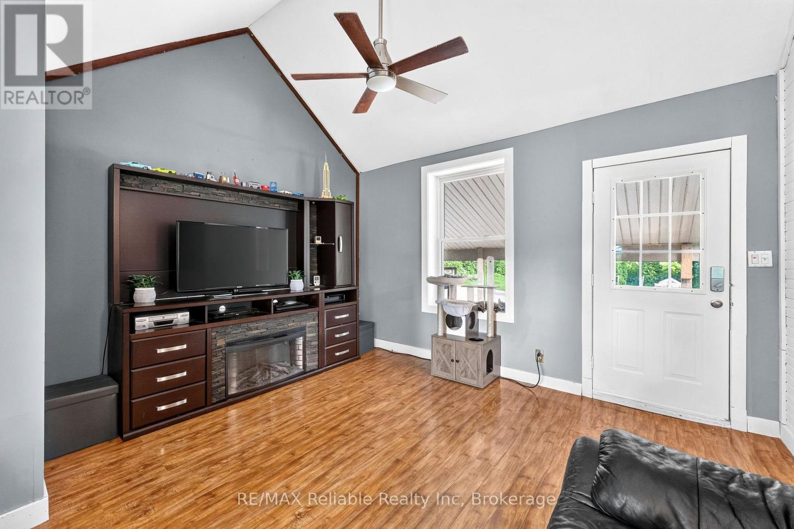 43488 Chiselhurst Road, Huron East, Ontario  N0M 2E0 - Photo 13 - X13722860