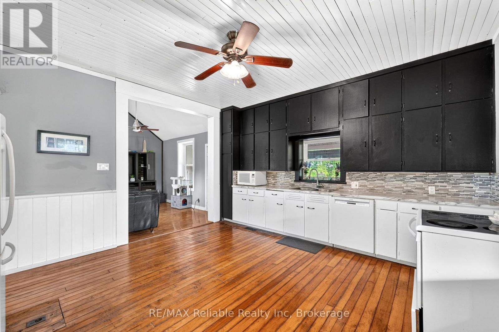 43488 Chiselhurst Road, Huron East, Ontario  N0M 2E0 - Photo 6 - X13722860