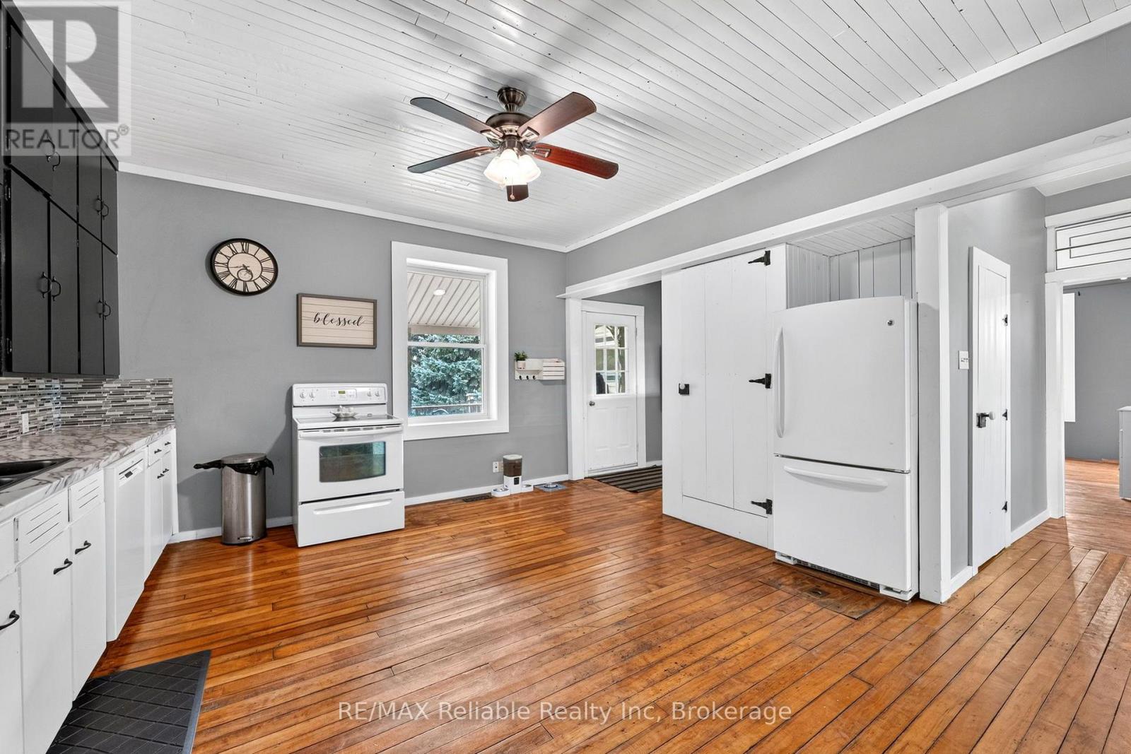 43488 Chiselhurst Road, Huron East, Ontario  N0M 2E0 - Photo 9 - X13722860