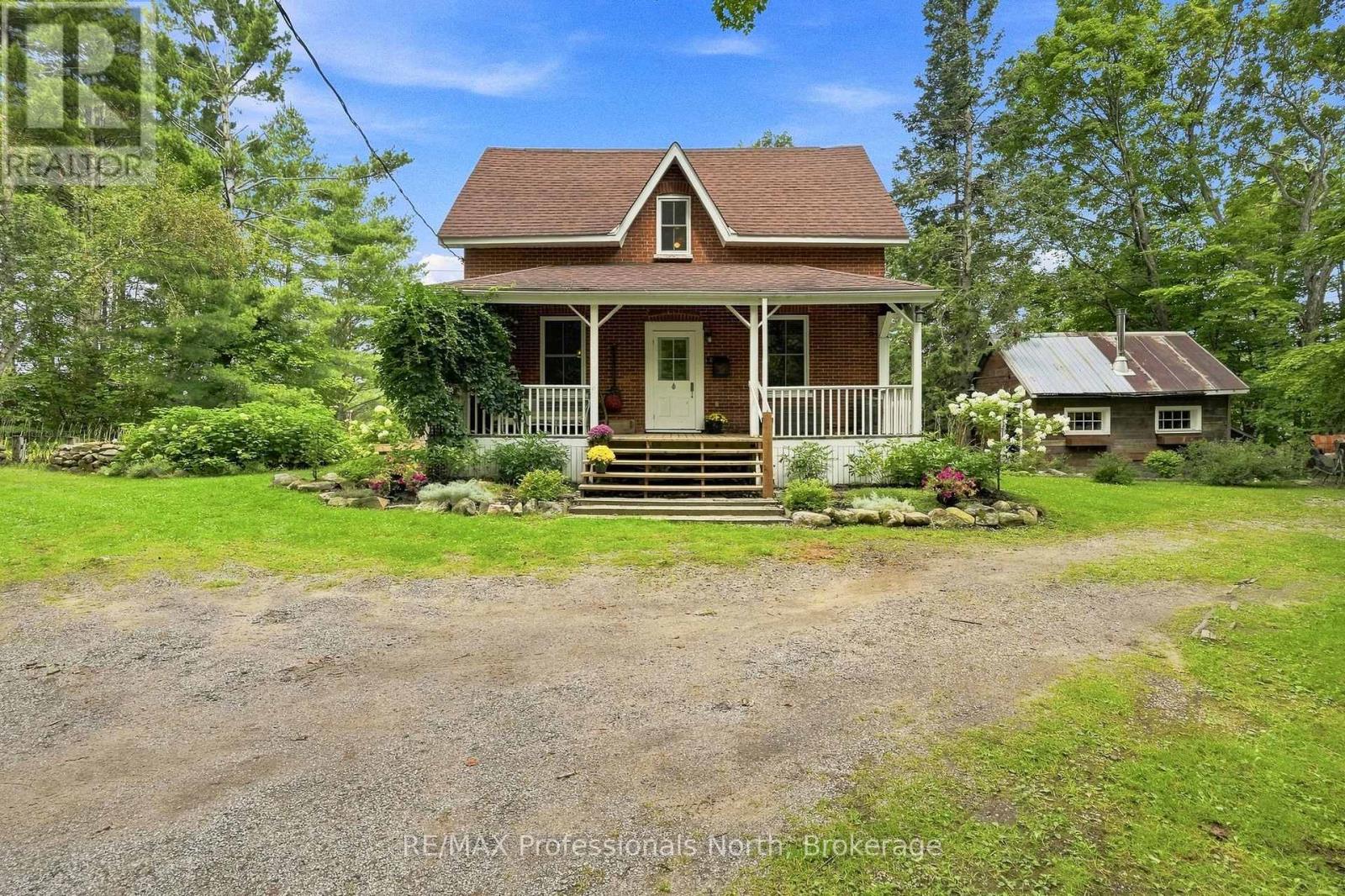 1110 GOLDEN BEACH ROAD, Bracebridge, Ontario