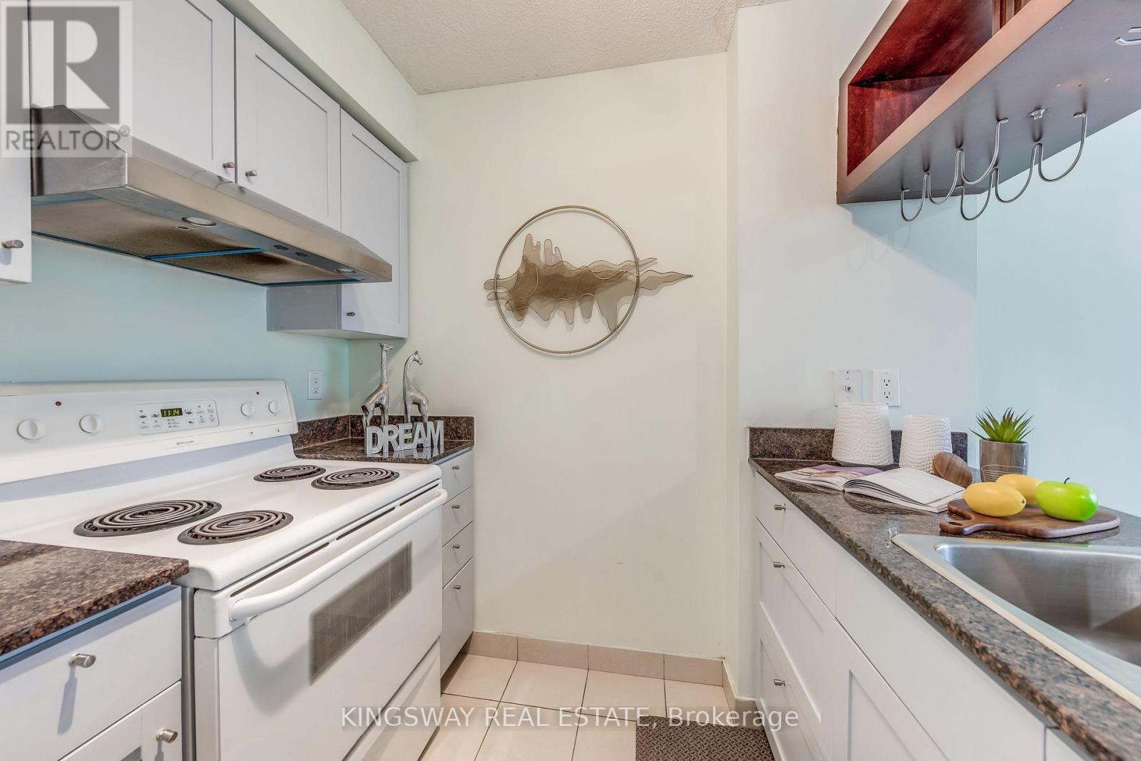 3511 - 81 Navy Wharf Court, Toronto, Ontario  M5V 3S2 - Photo 10 - C13722866