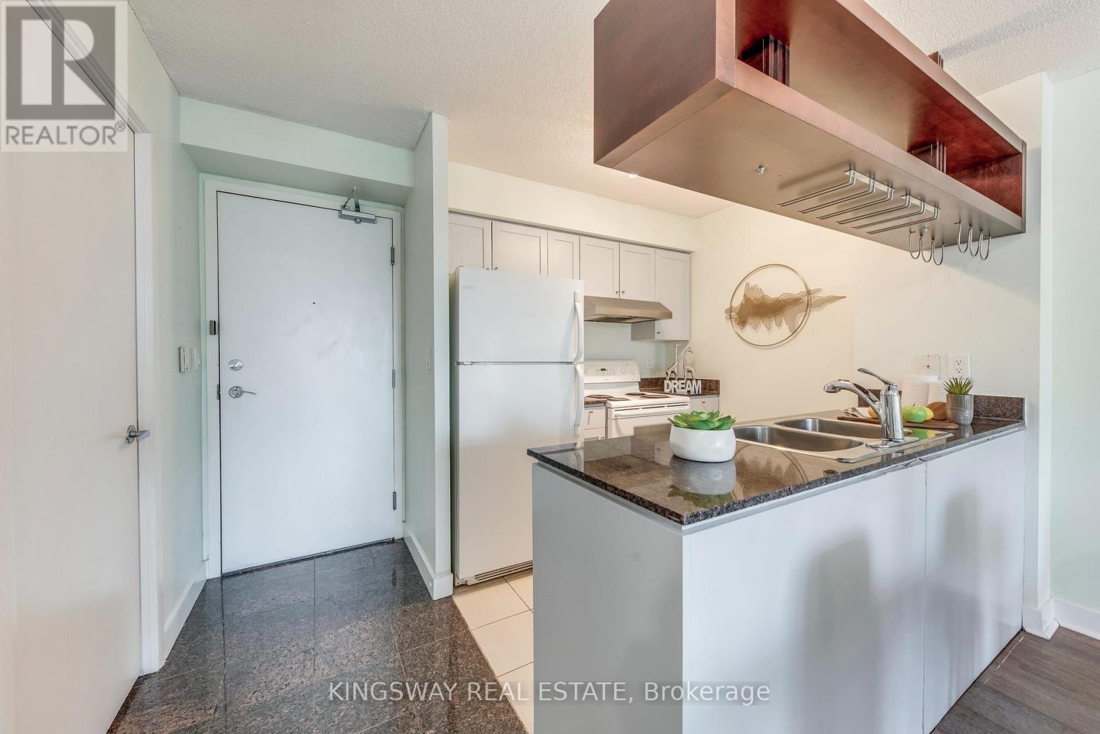 3511 - 81 Navy Wharf Court, Toronto, Ontario  M5V 3S2 - Photo 12 - C13722866