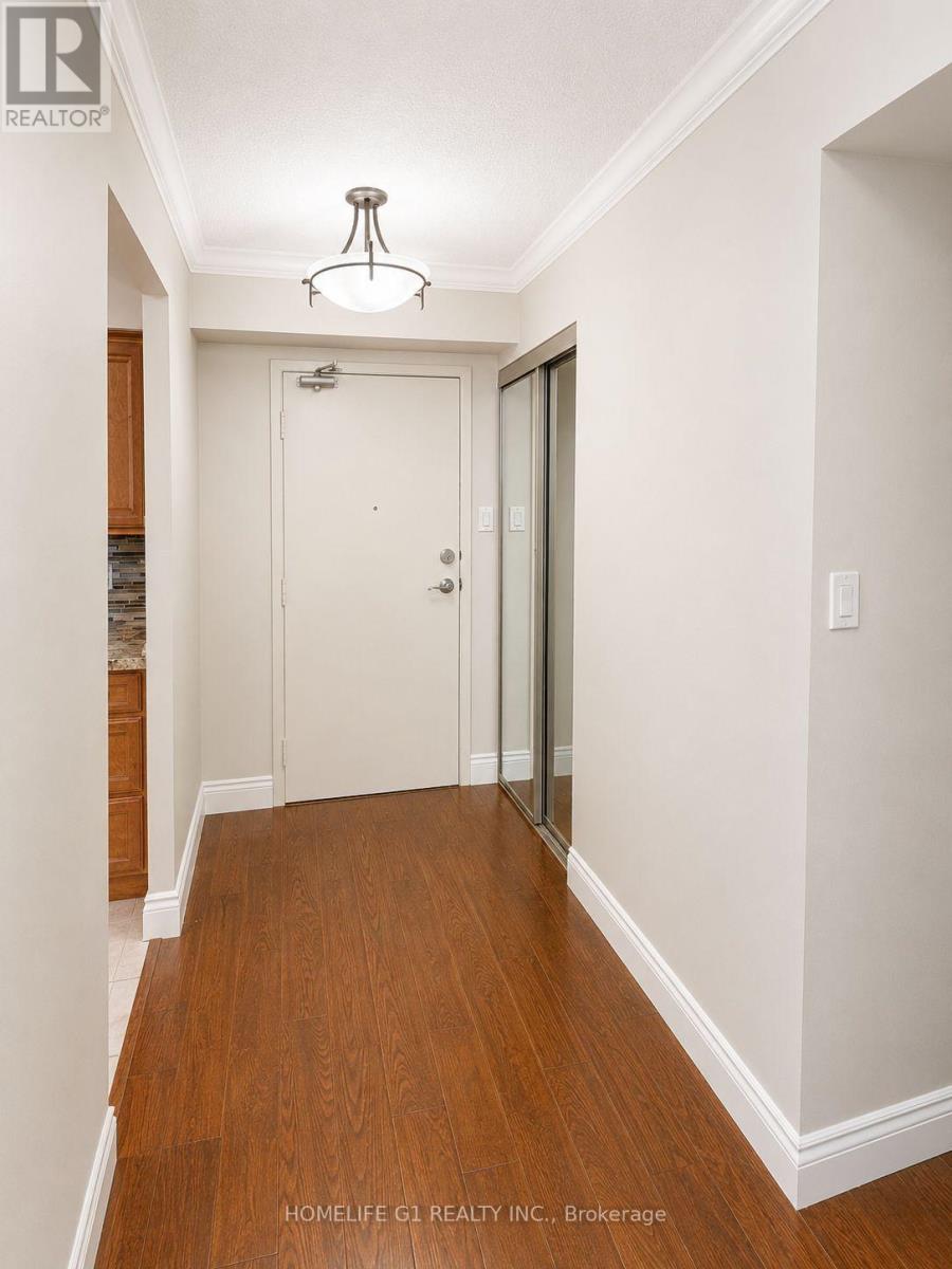 301 - 633 Bay Street, Toronto, Ontario  M5G 2G4 - Photo 5 - C13722870