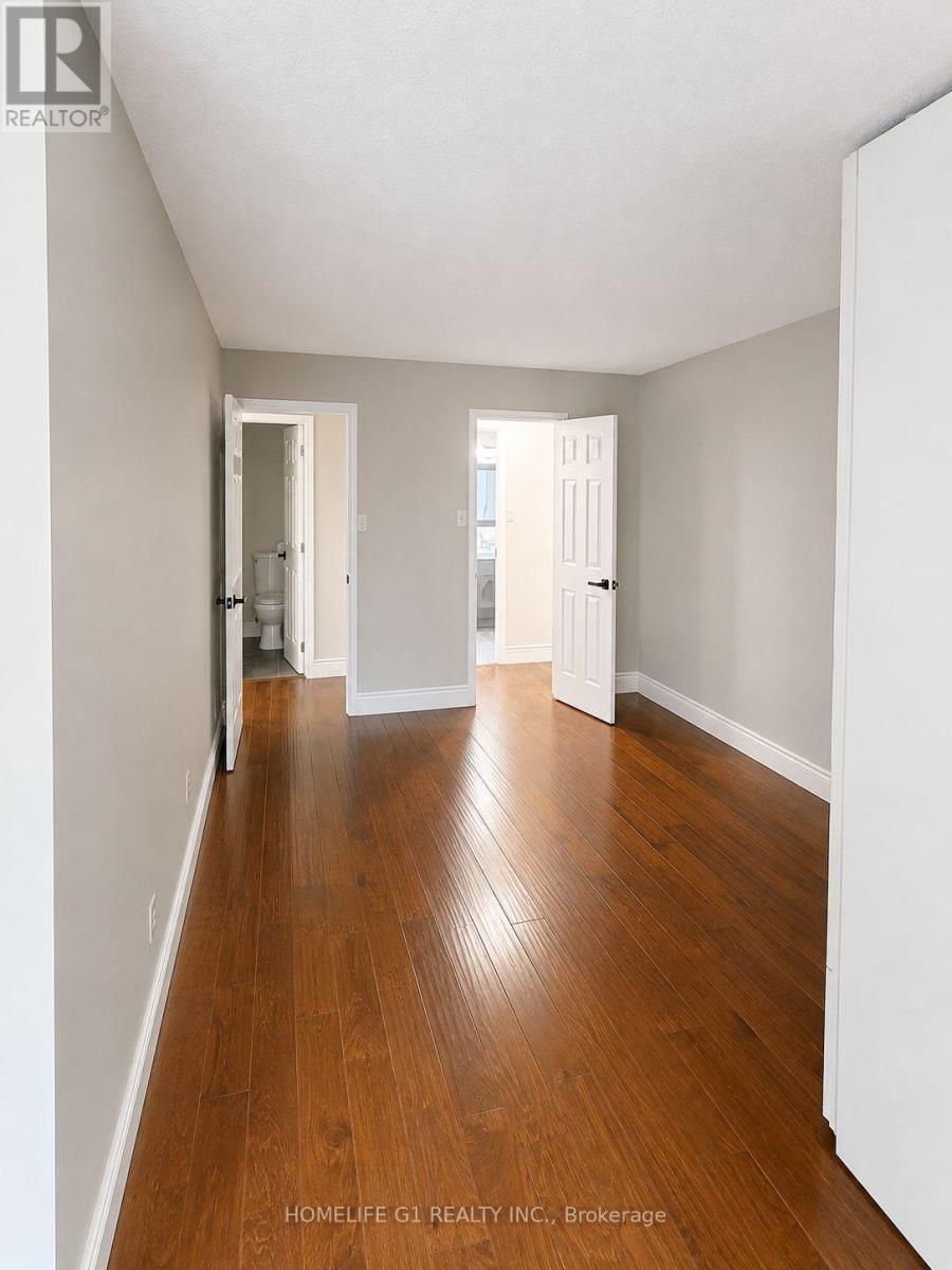 301 - 633 Bay Street, Toronto, Ontario  M5G 2G4 - Photo 8 - C13722870