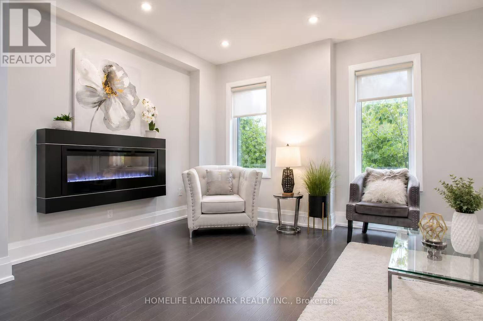 30 Kenneth Wood Crescent, Toronto, Ontario  M2N 0K3 - Photo 3 - C13722874