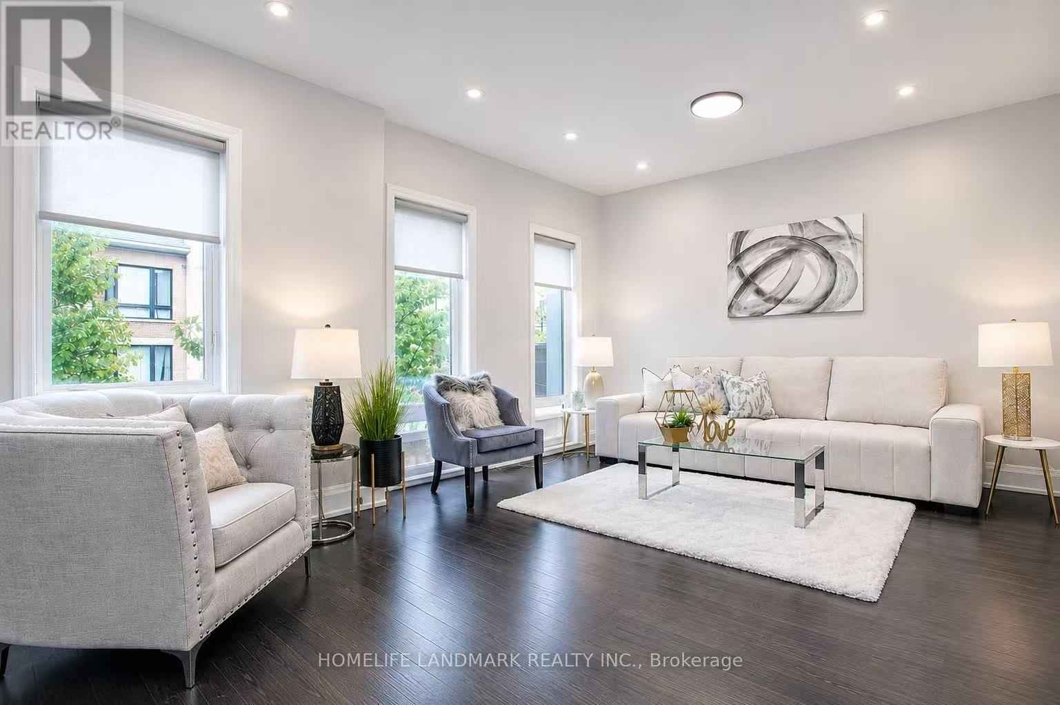 30 Kenneth Wood Crescent, Toronto, Ontario  M2N 0K3 - Photo 4 - C13722874