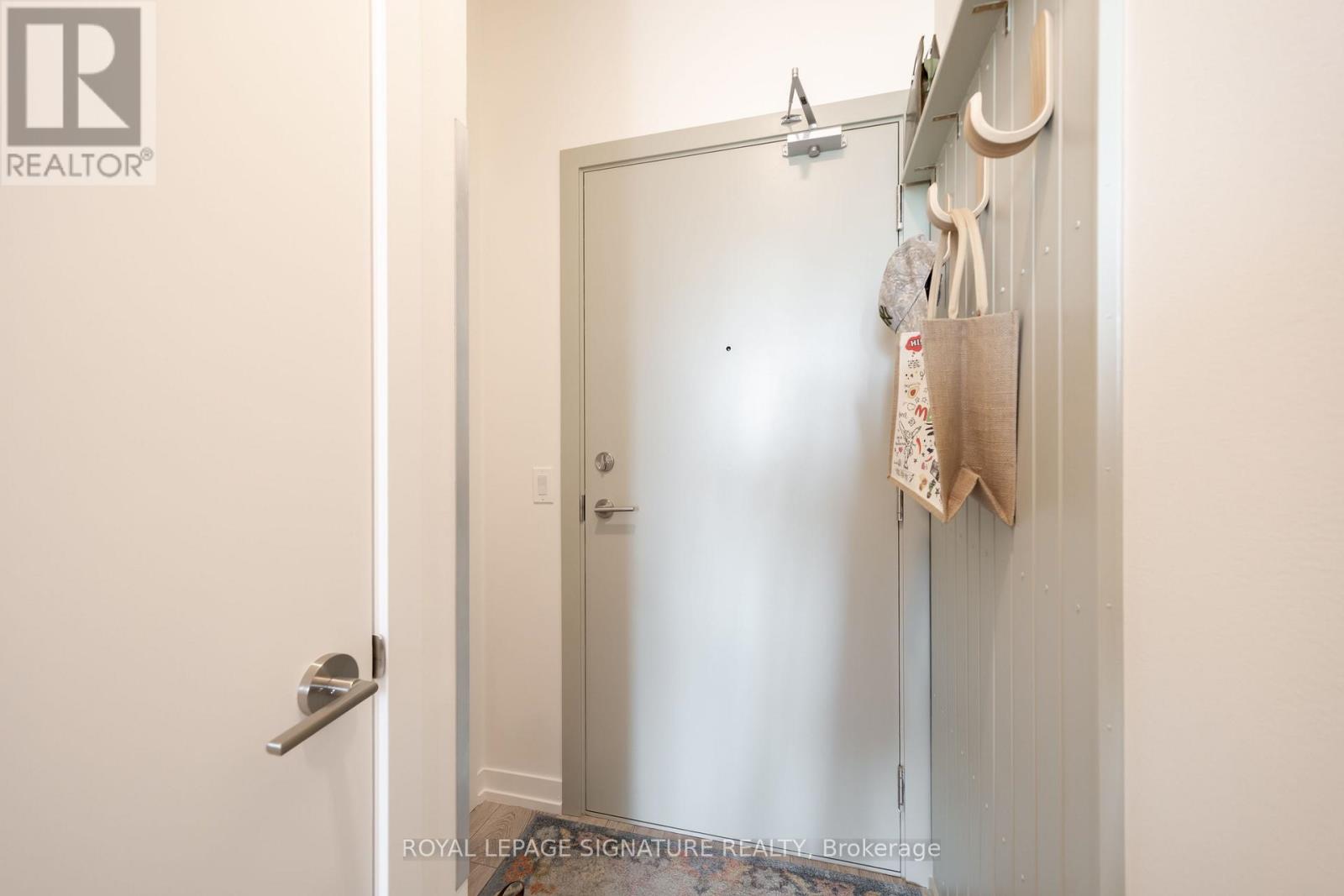 929 - 2020 Bathurst Street, Toronto, Ontario  M5P 0A6 - Photo 16 - C13722898