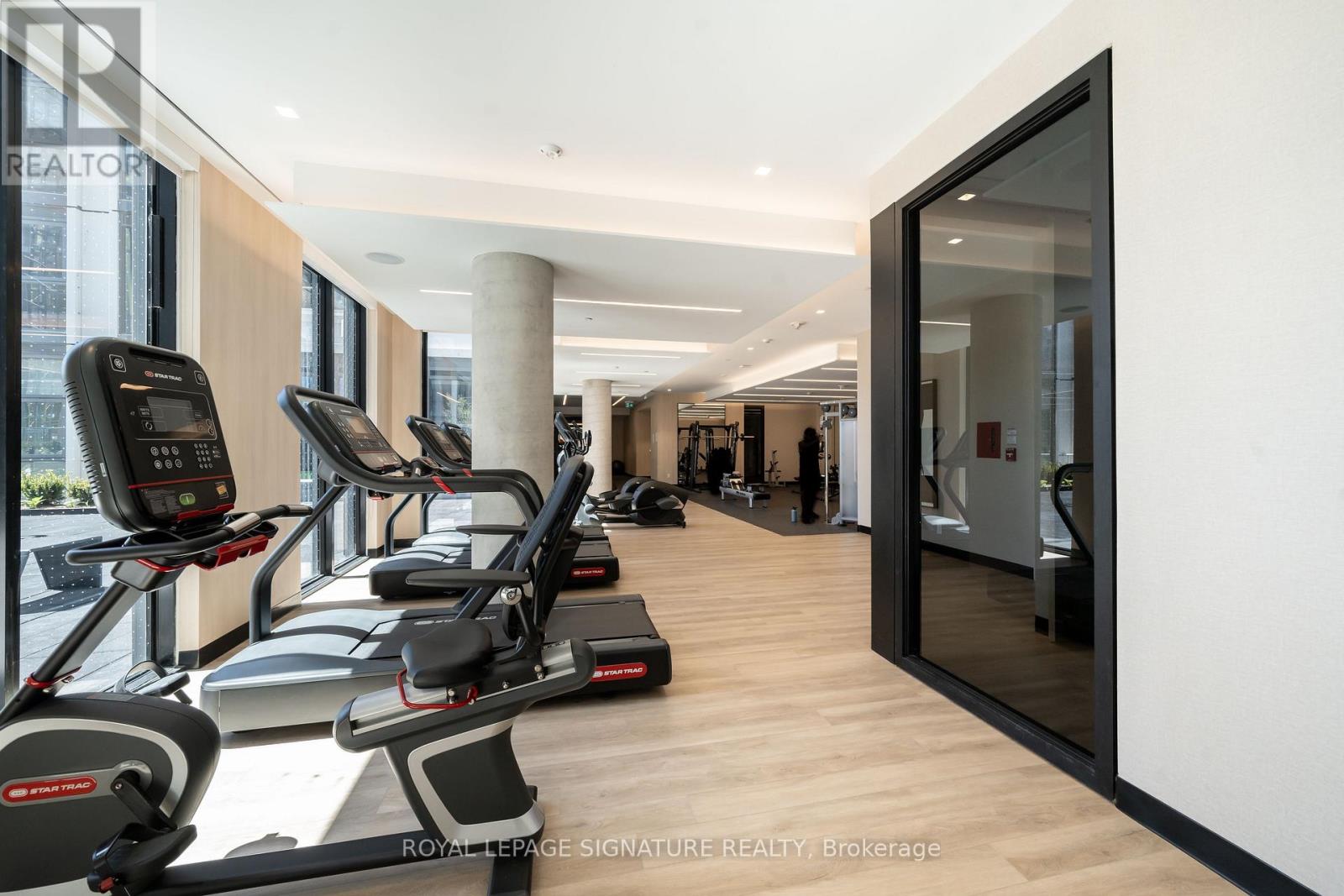 929 - 2020 Bathurst Street, Toronto, Ontario  M5P 0A6 - Photo 19 - C13722898