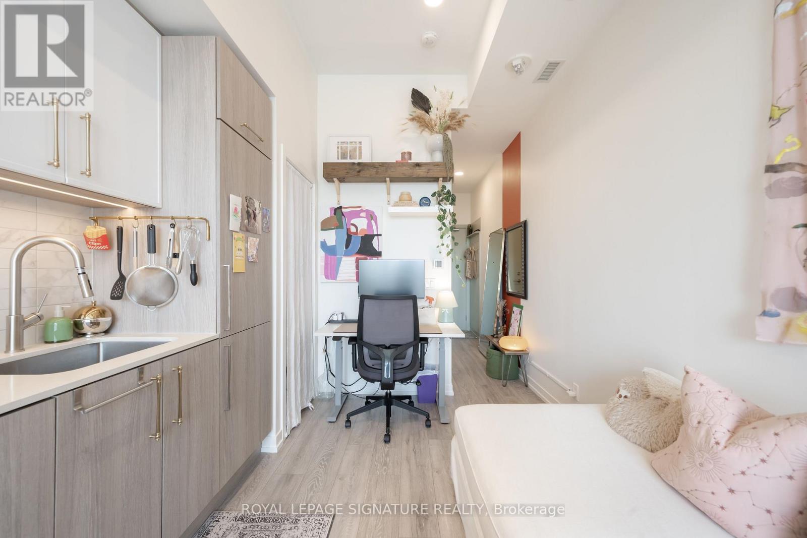 929 - 2020 Bathurst Street, Toronto, Ontario  M5P 0A6 - Photo 8 - C13722898