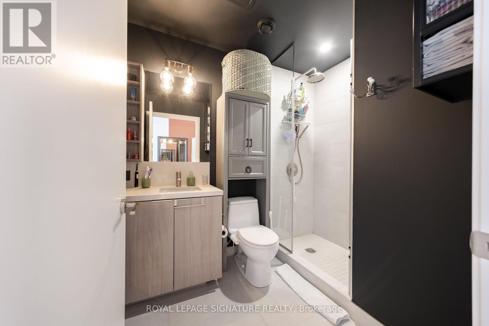 929 - 2020 Bathurst Street, Toronto, Ontario  M5P 0A6 - Photo 9 - C13722898