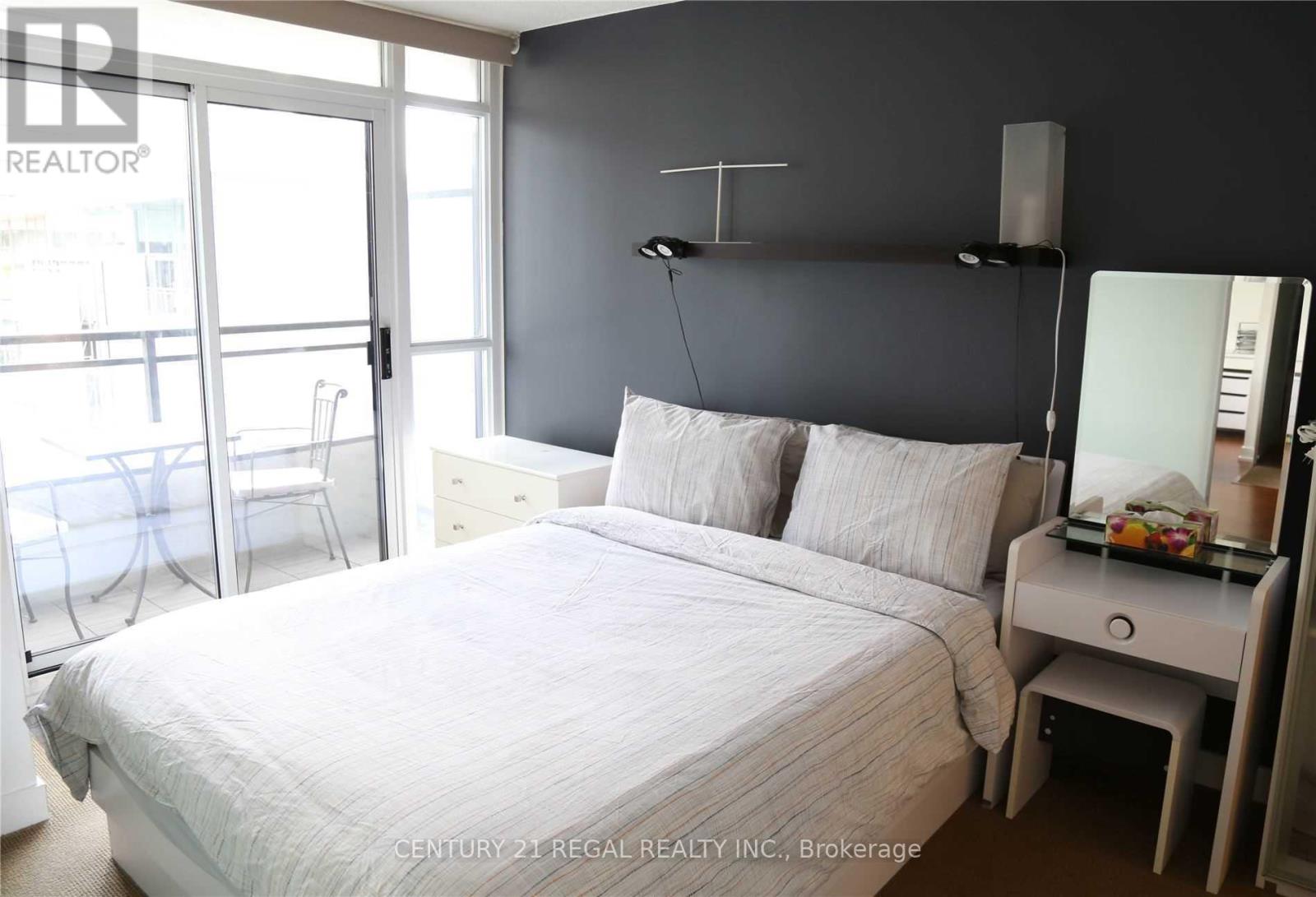 509 - 8 Telegram Mews, Toronto, Ontario  M5V 3Z5 - Photo 10 - C13722906