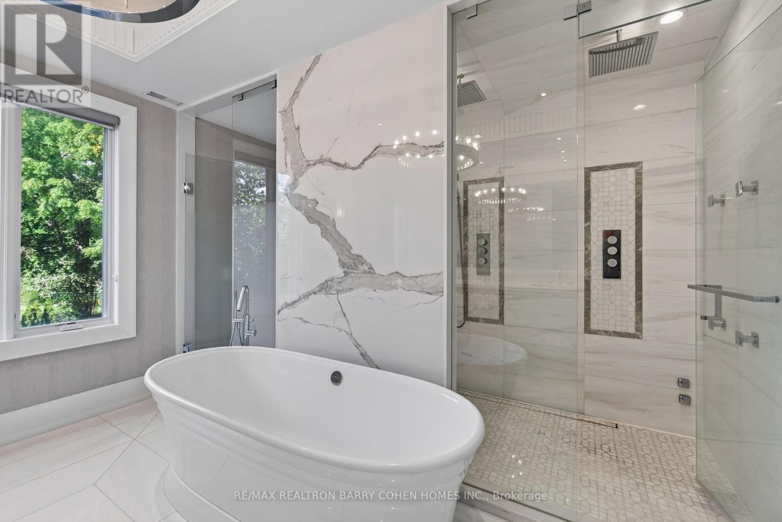 154 Yonge Boulevard, Toronto, Ontario  M5M 3H4 - Photo 26 - C13722918