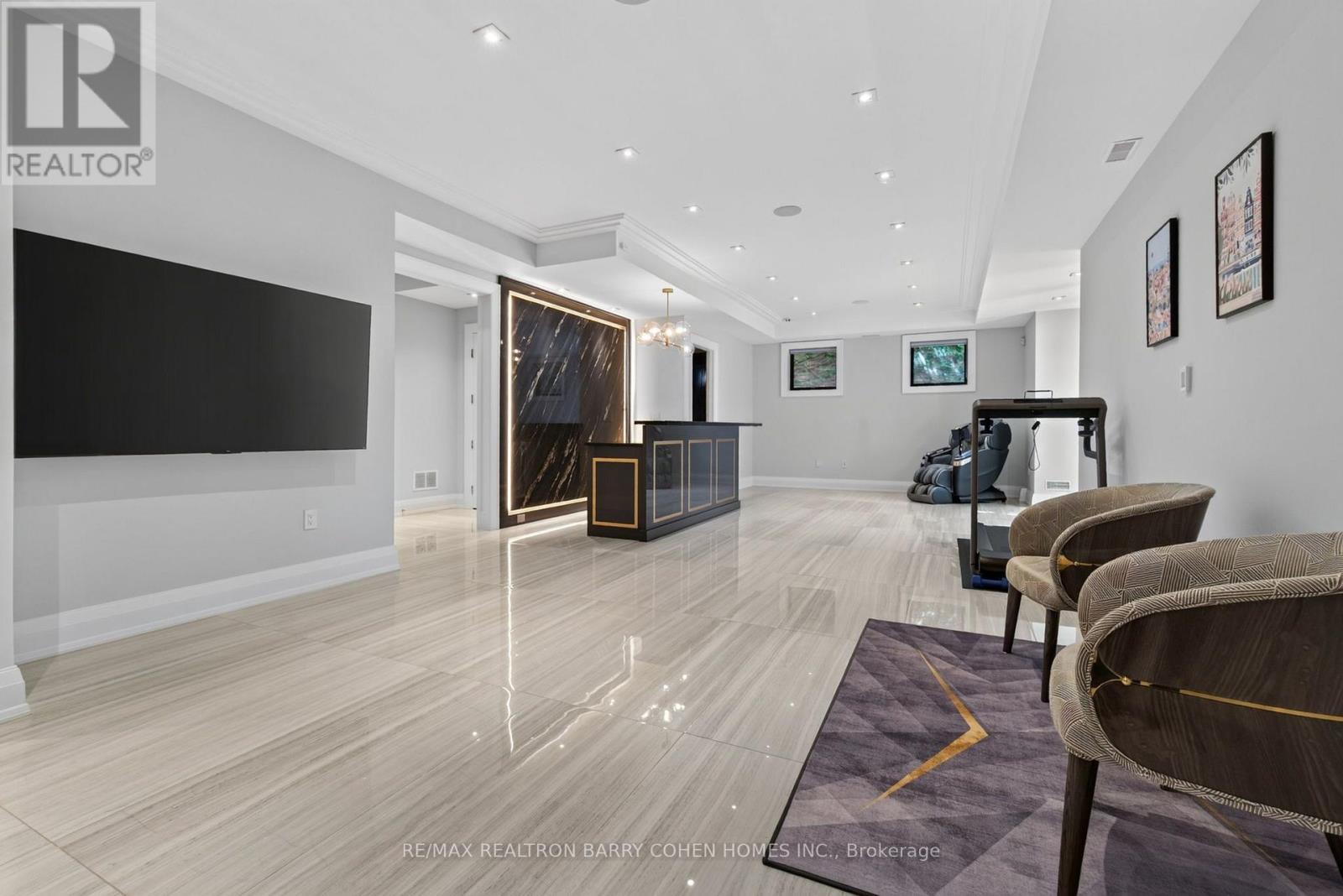 154 Yonge Boulevard, Toronto, Ontario  M5M 3H4 - Photo 37 - C13722918