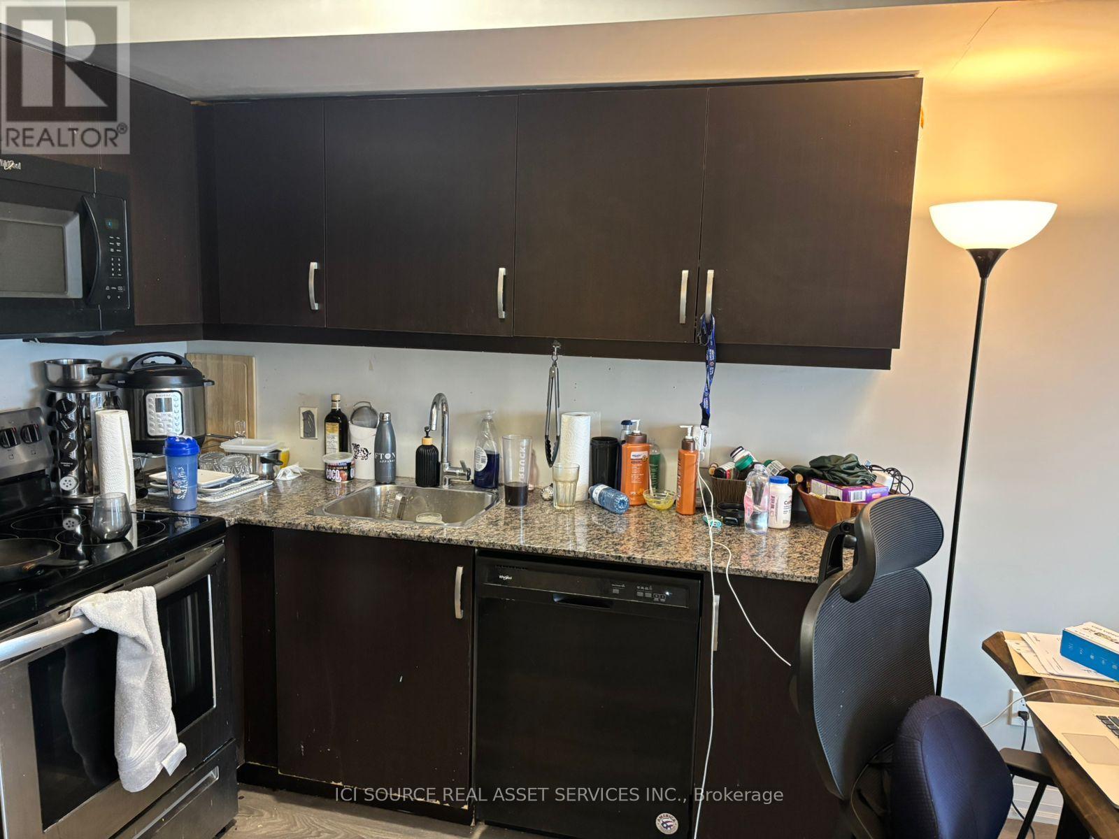 2504 - 30 Meadowglen Place, Toronto, Ontario  M1G 0A6 - Photo 11 - E13722890