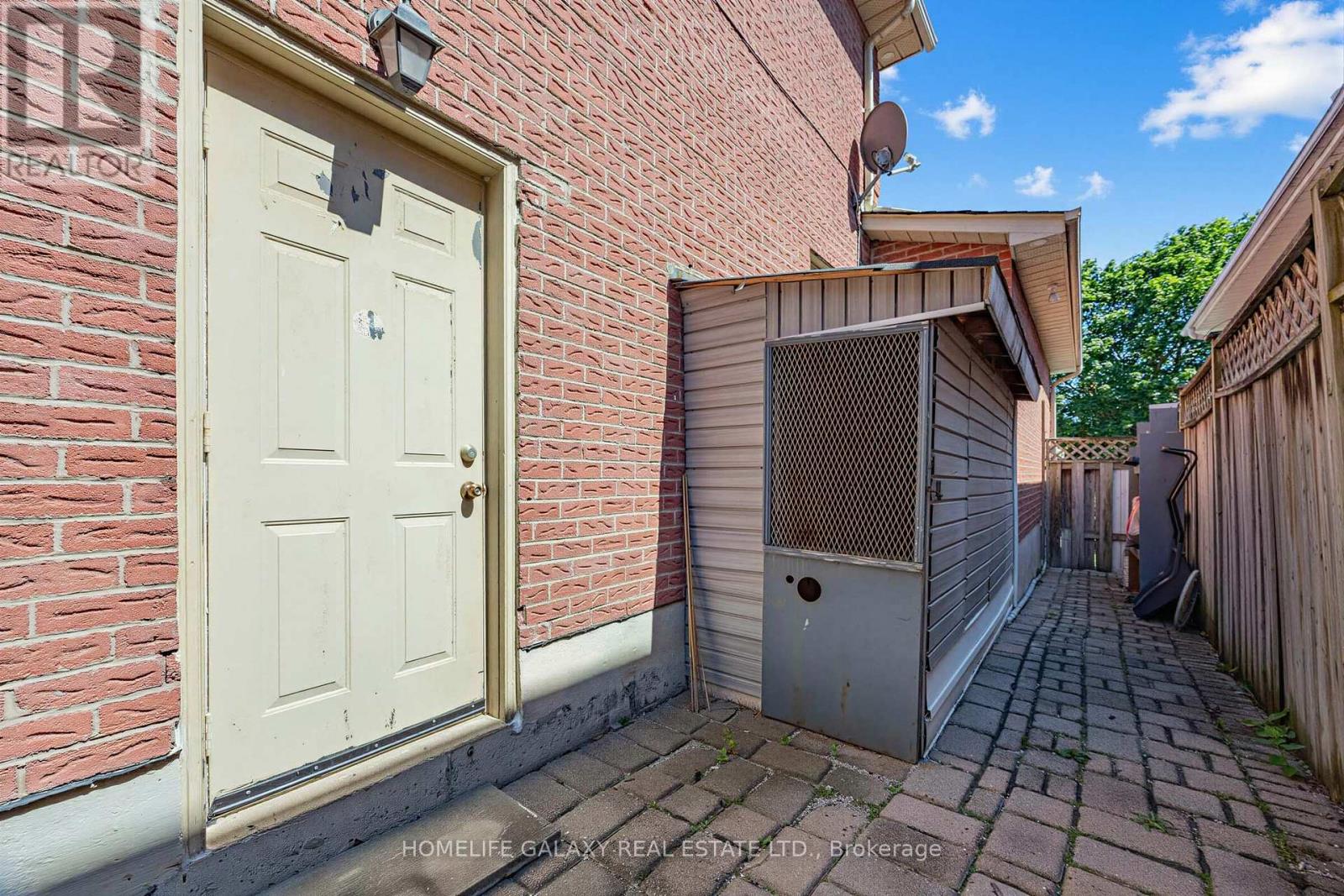 6 Bluebell Crescent, Whitby, Ontario  L1P 1K7 - Photo 32 - E13722894