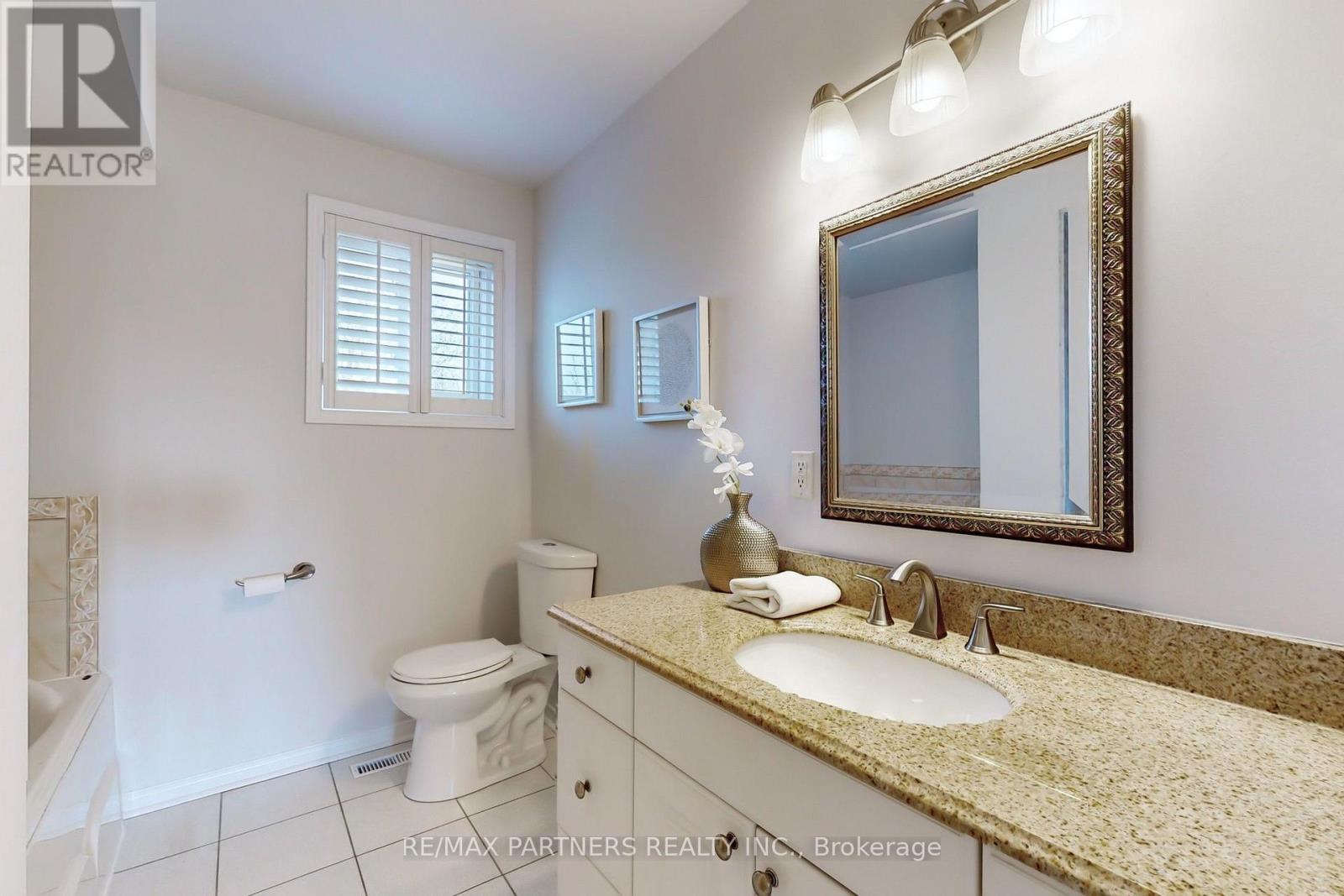15 Ribblesdale Drive, Whitby, Ontario  L1N 6Z3 - Photo 19 - E13722914