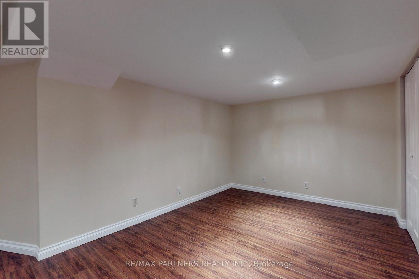 15 Ribblesdale Drive, Whitby, Ontario  L1N 6Z3 - Photo 34 - E13722914