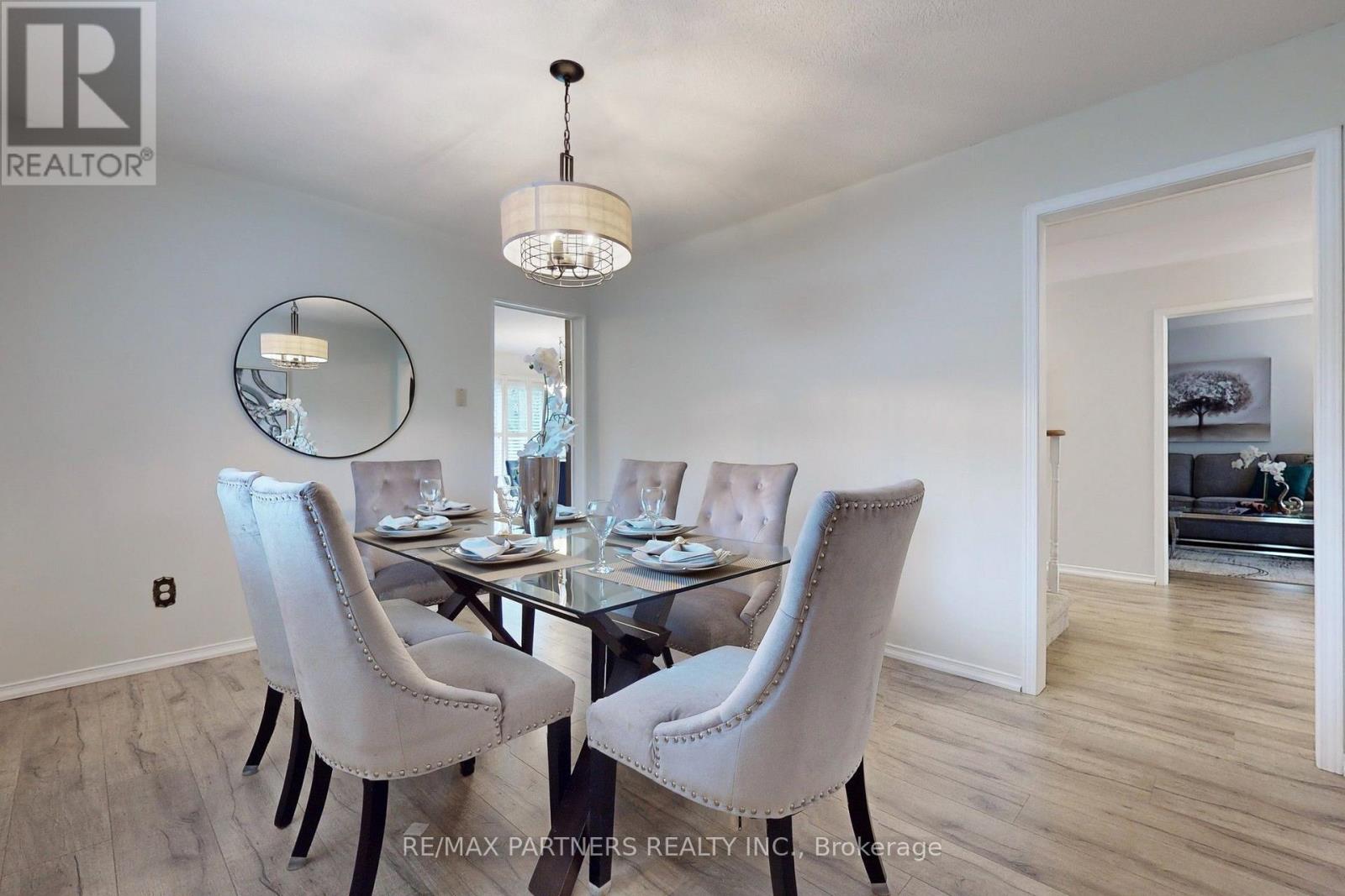 15 Ribblesdale Drive, Whitby, Ontario  L1N 6Z3 - Photo 7 - E13722914
