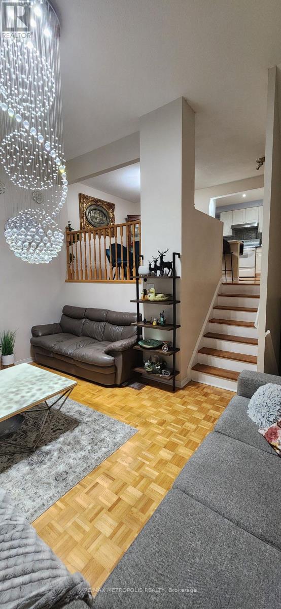 8 - 21 Rockwood Drive, Toronto, Ontario  M1M 3M9 - Photo 32 - E13722972