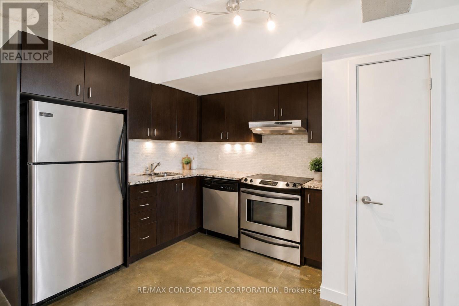 L07 - 201 Carlaw Avenue, Toronto, Ontario  M4M 2S3 - Photo 2 - E13722984