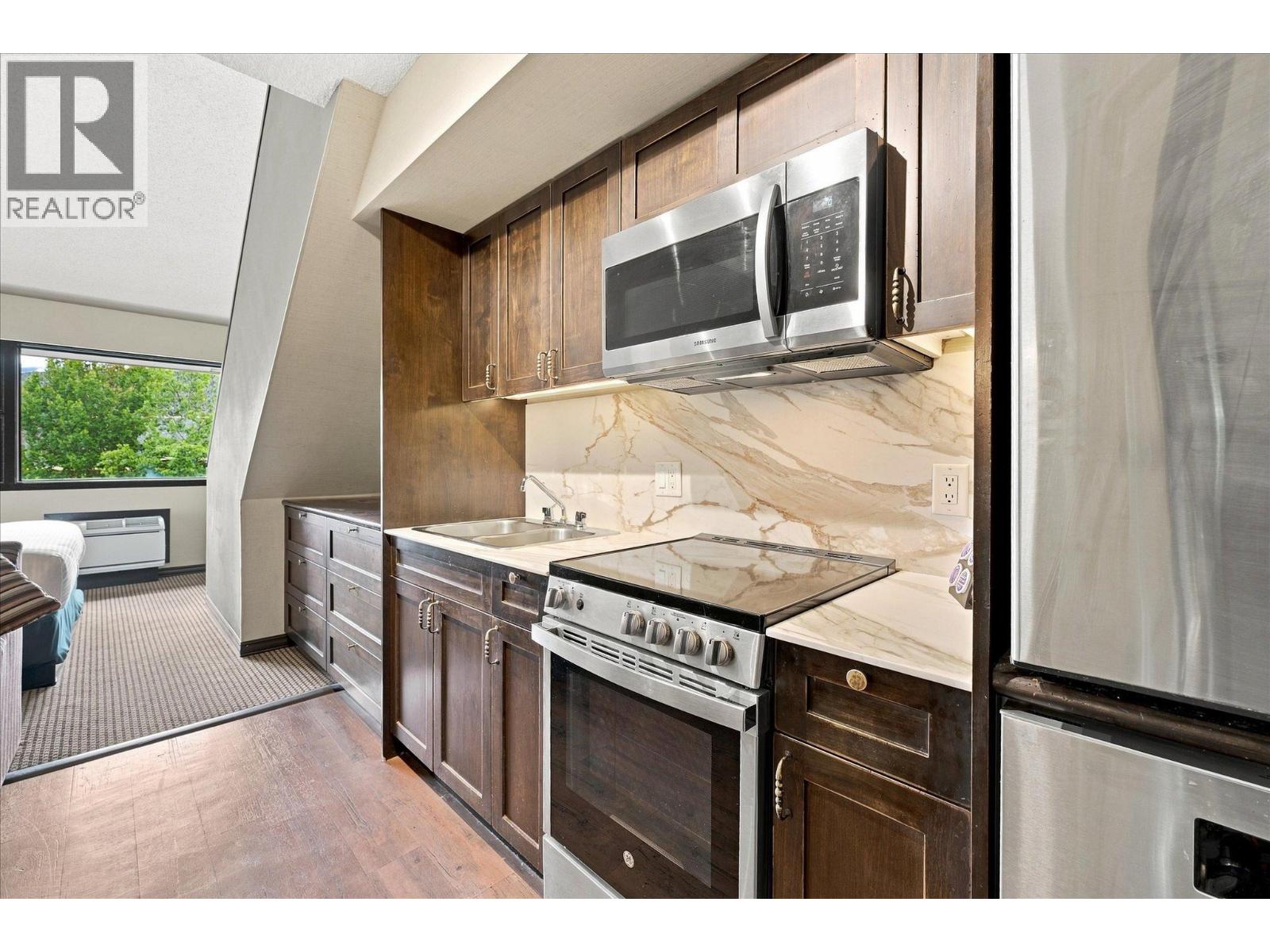 227 4220 Gateway Drive, Whistler, British Columbia V8E 0Z7 - Photo 4 - R3158460