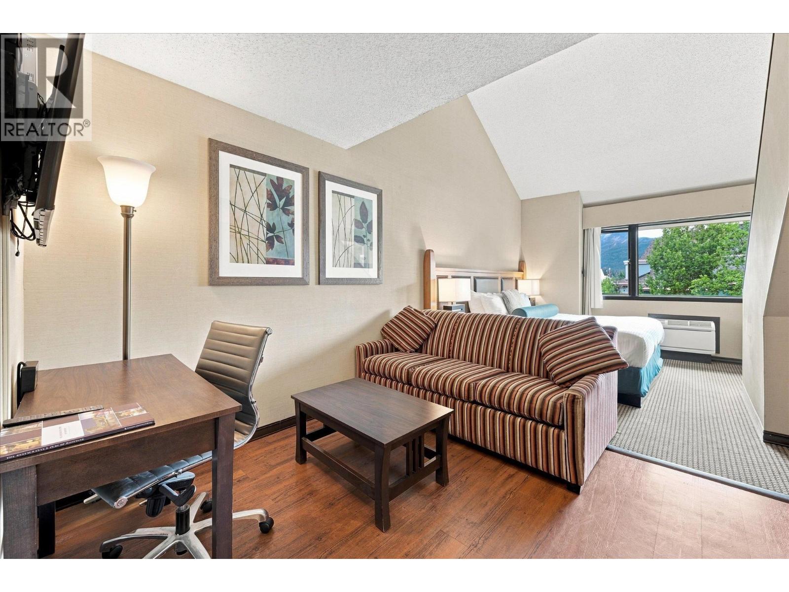227 4220 Gateway Drive, Whistler, British Columbia V8E 0Z7 - Photo 3 - R3158460