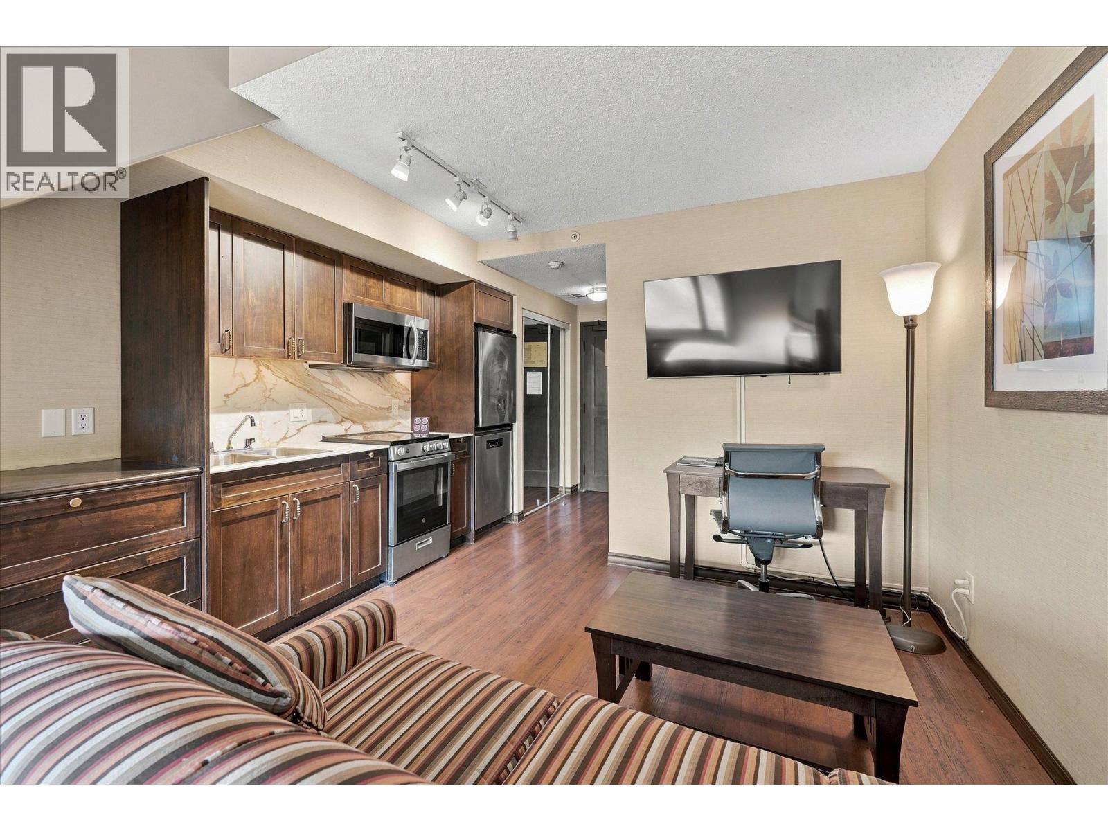 227 4220 Gateway Drive, Whistler, British Columbia V8E 0Z7 - Photo 9 - R3158460