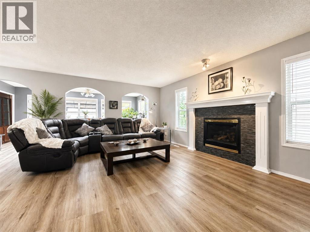 42 Inverness View SE, Calgary, Alberta  T2Z 3P8 - Photo 6 - A2332520