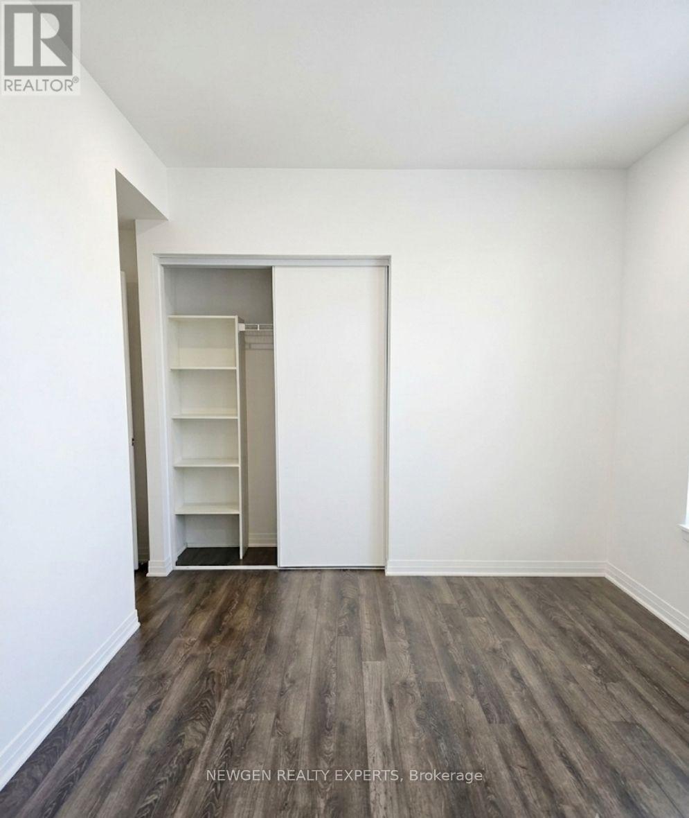 322 - 2 Adam Sellers Street, Markham, Ontario  L6B 1P2 - Photo 6 - N13722932