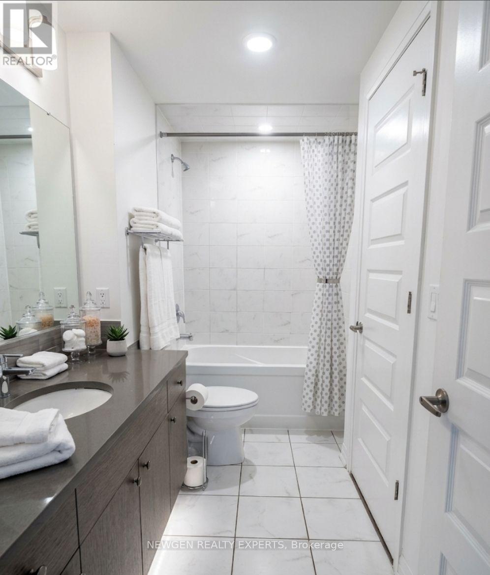 322 - 2 Adam Sellers Street, Markham, Ontario  L6B 1P2 - Photo 7 - N13722932