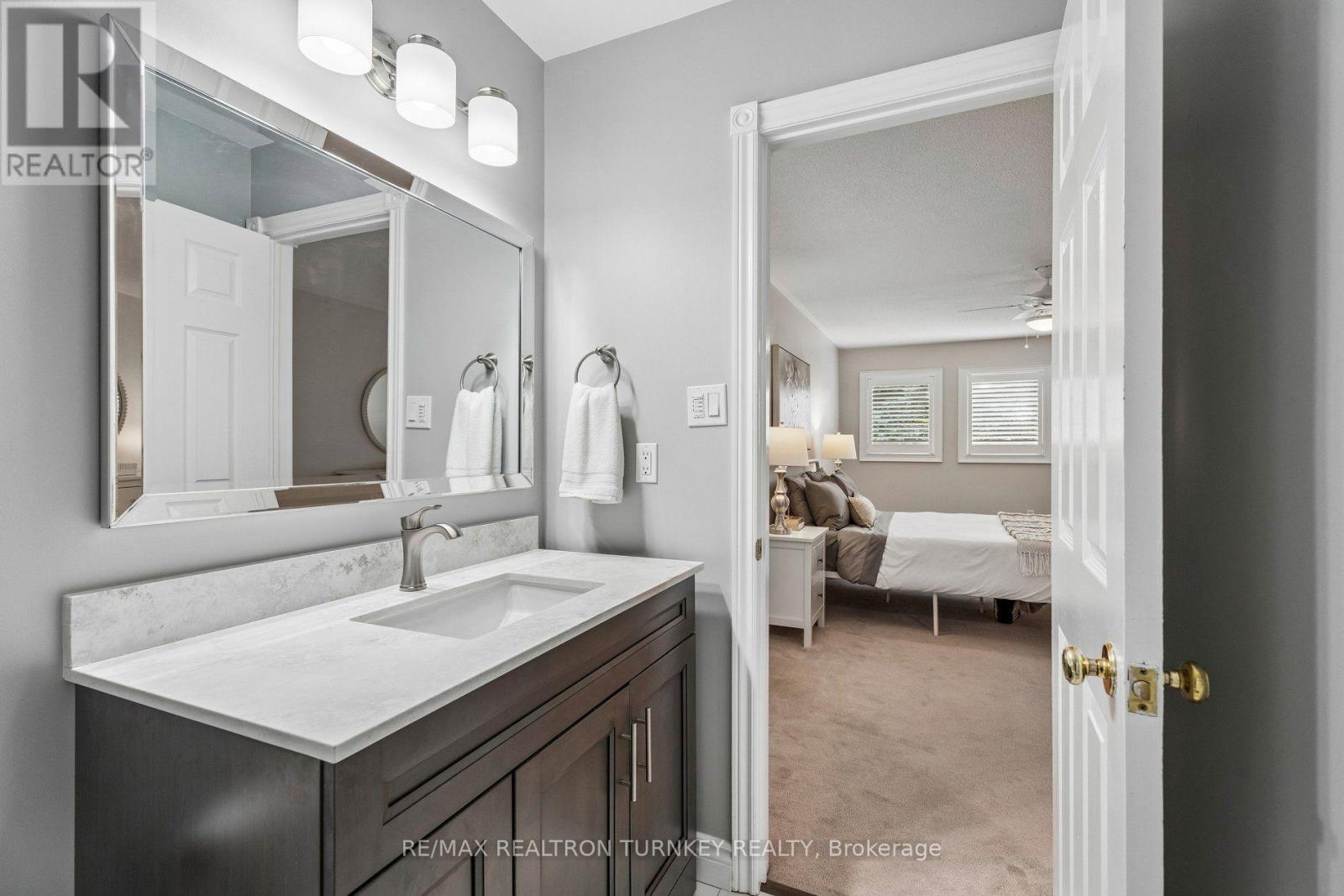 1004 Portminster Court, Newmarket, Ontario  L3X 1L9 - Photo 20 - N13722986