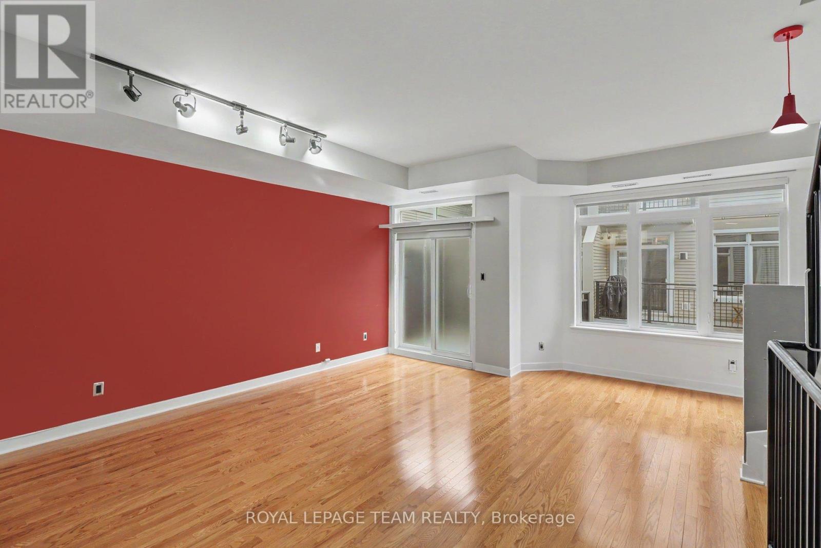C - 418 Nepean Street, Ottawa, Ontario K1R 5G7 - Photo 6 - X13722848