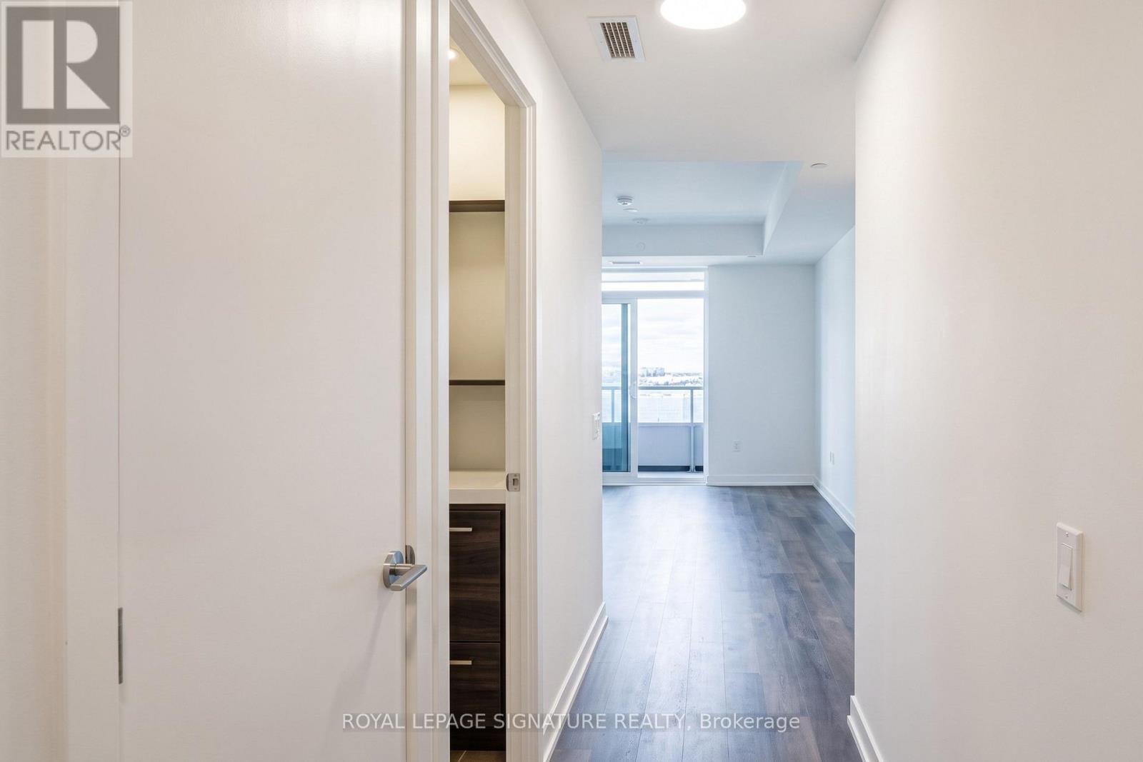 1201 - 5 Meadowdale Road, Vaughan, Ontario  L4K 0C7 - Photo 5 - N13722996