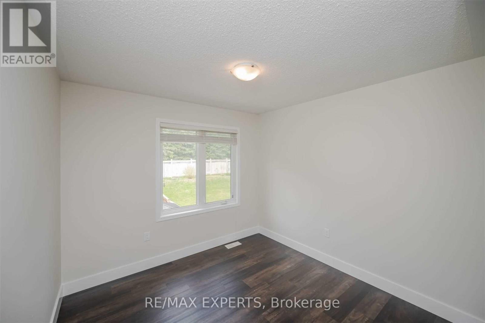 27 Mooney Trail, New Tecumseth, Ontario  L9R 0J4 - Photo 30 - N13723004